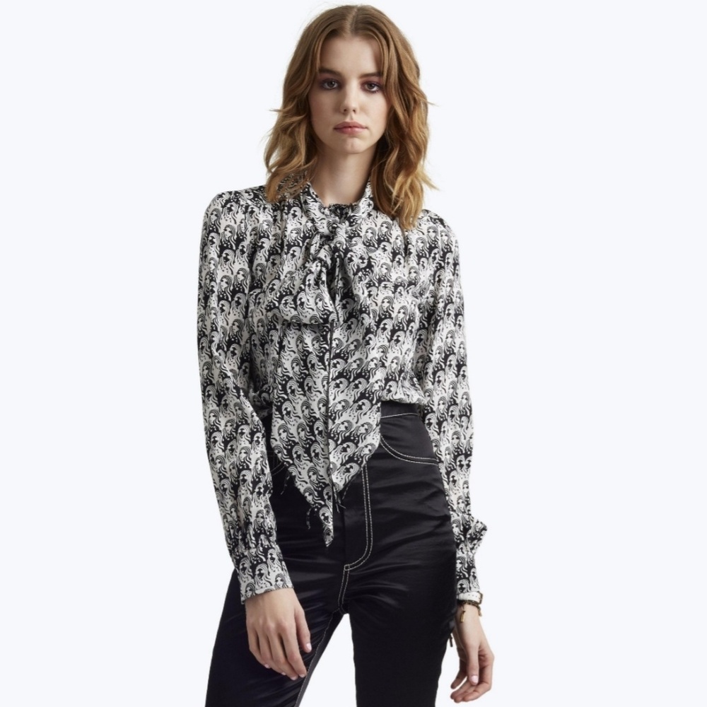 HP🌟NWOT Marc Jacobs Wavy Lady Tie Neck Shirt XS S